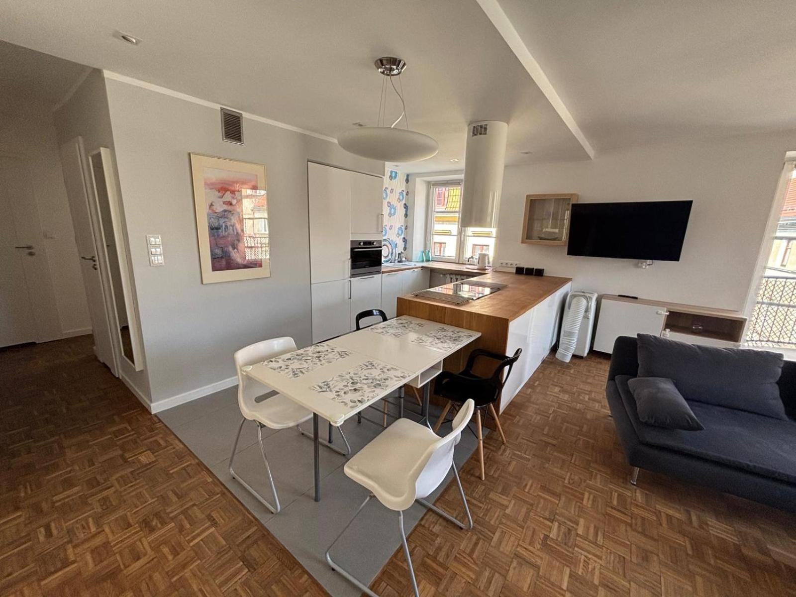 Muzyczna Oaza Przy Rynku Apartment Wroclaw Luaran gambar