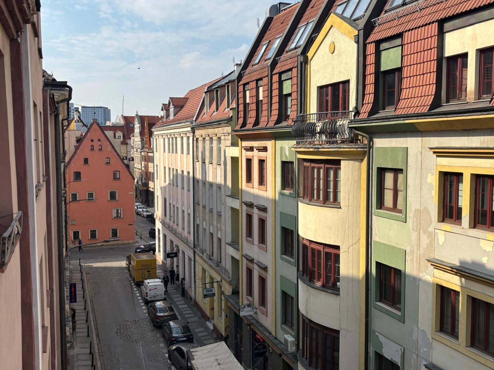 Muzyczna Oaza Przy Rynku Apartment Wroclaw Luaran gambar